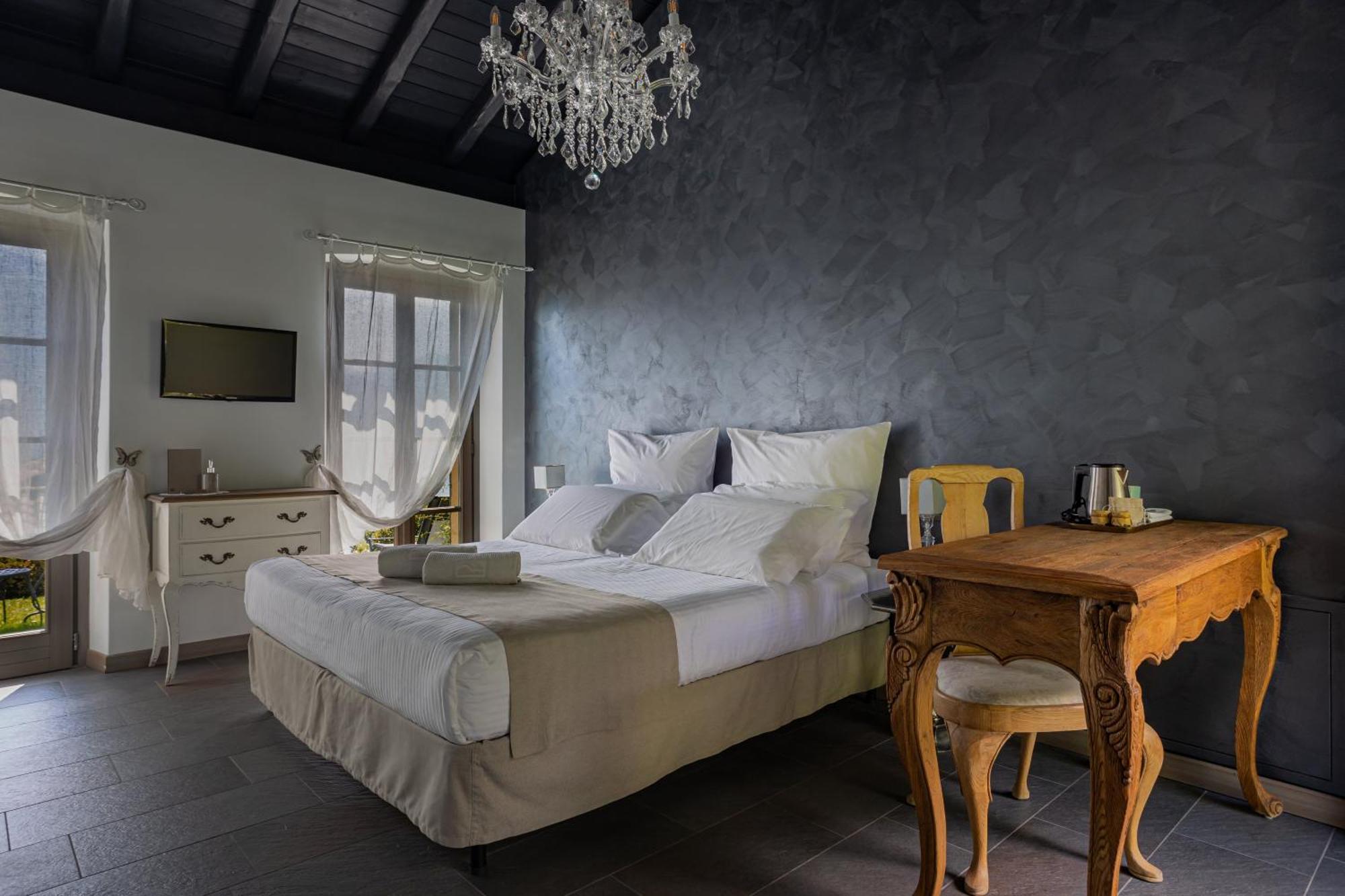 Agriturismo Treterre 피아넬로 델 라리오 외부 사진