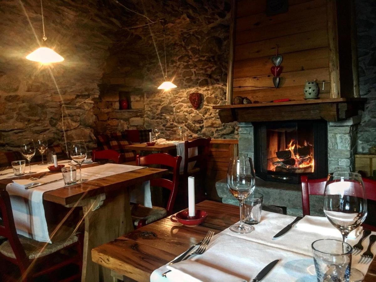 Agriturismo Treterre 피아넬로 델 라리오 외부 사진